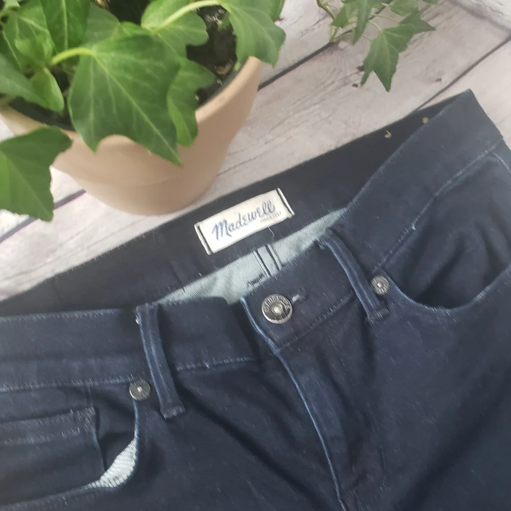 Madewell Dark Wash Mid-Rise Jeggings size 26 - Picture 10 of 14